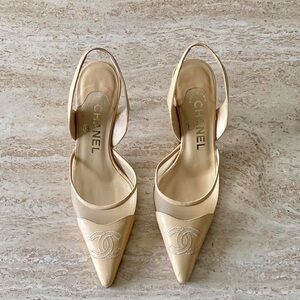 CHANEL Women's Beige Slingback Heels